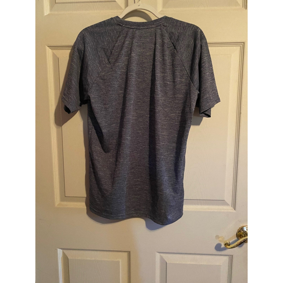 Nike Upf  Hydroguard Swim Shirt - Picture 5 of 5